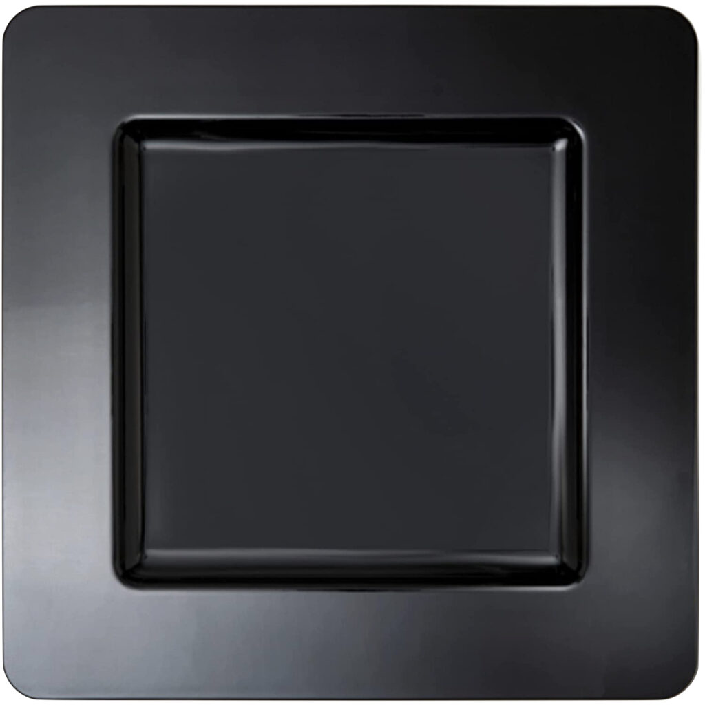 Practical Stylish Living | Luxe Entertaining | Black Charger Plates